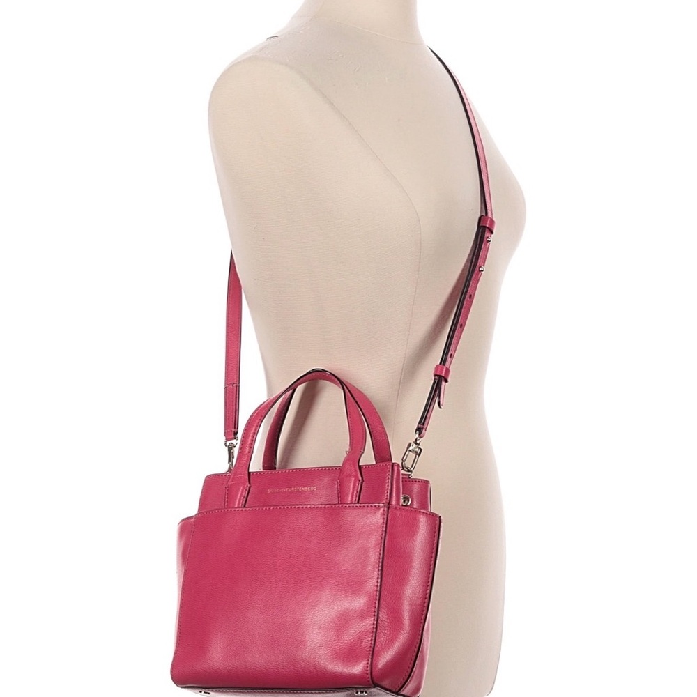 EUC Diane Von Furstenbug Pink/burgundy Leather Women's Bag